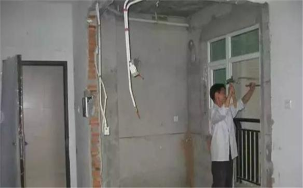 常熟蘇州拆除作業(yè)中人員防護(hù)裝備的正確選擇與使用